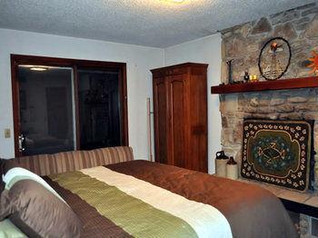 Lazy T Ranch Guest House Manhattan Eksteriør billede